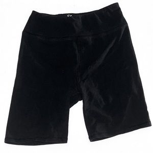Black target biker shorts size xs